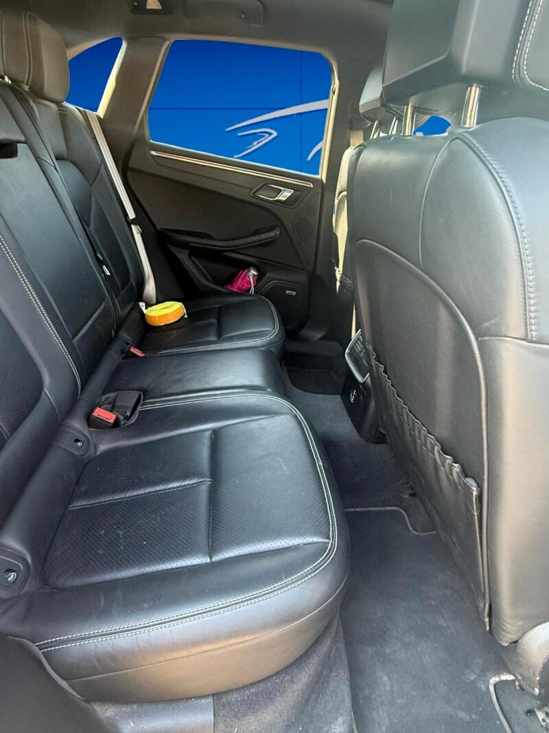 PORSCHE Macan 1ªs. '13-'25 Macan 2.0