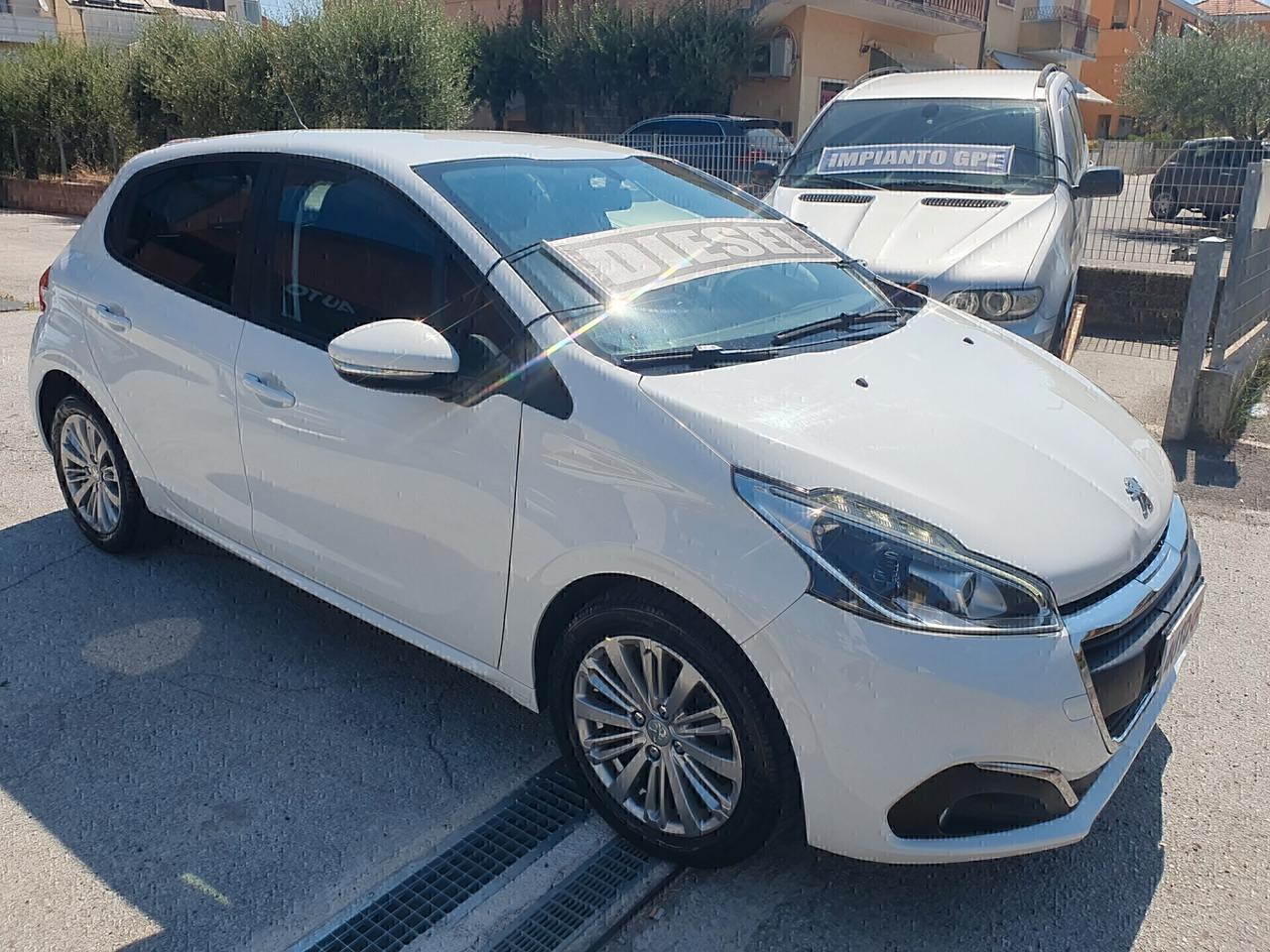 Peugeot 208 BlueHDi 75cv Active Neopatentati 2017