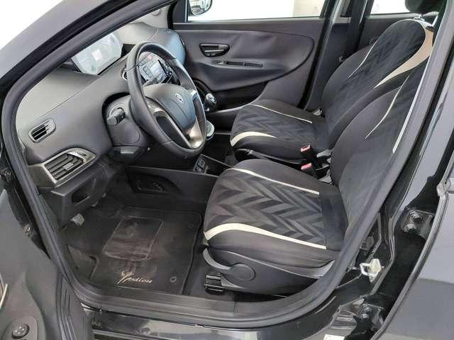 Lancia Ypsilon Ypsilon III 2015 1.2 Platinum 69cv
