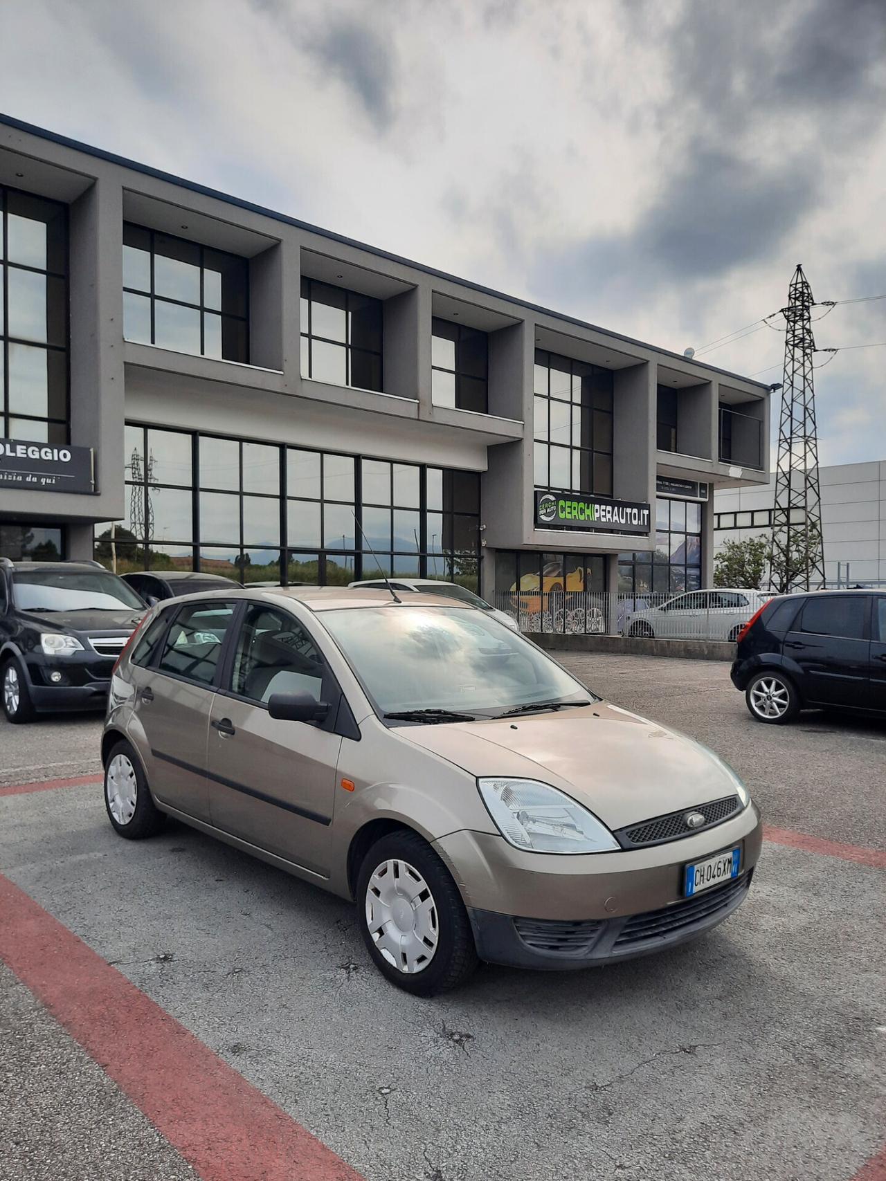Ford Fiesta 1.2 16V 5p. Ambiente OK NEOPATENTATI