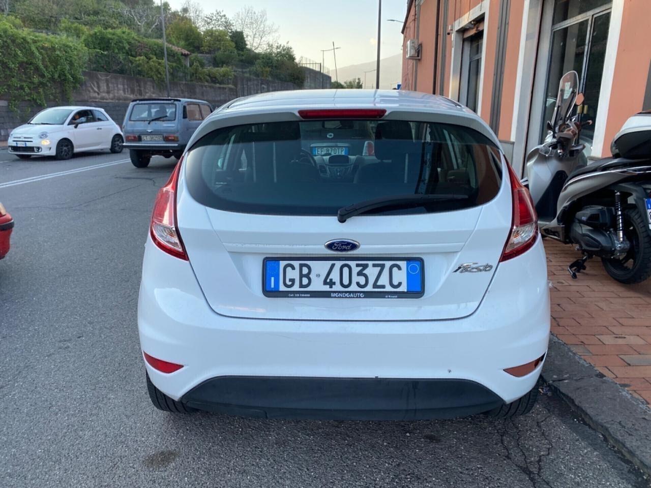 Ford Fiesta 1.4 5p. Bz.- GPL Titanium