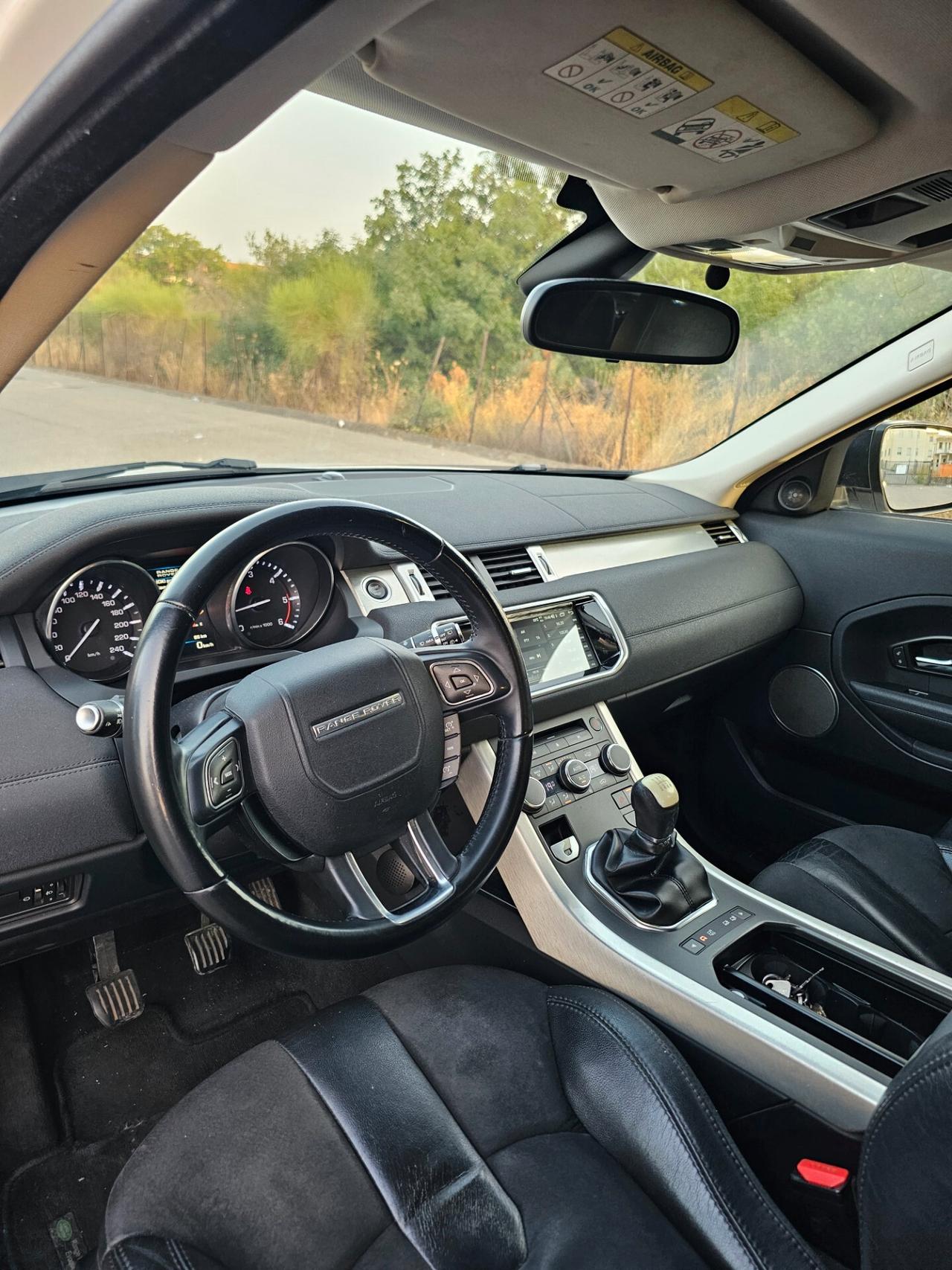 Land Rover Range Evoque 2.2 TD4 150cv 5p.