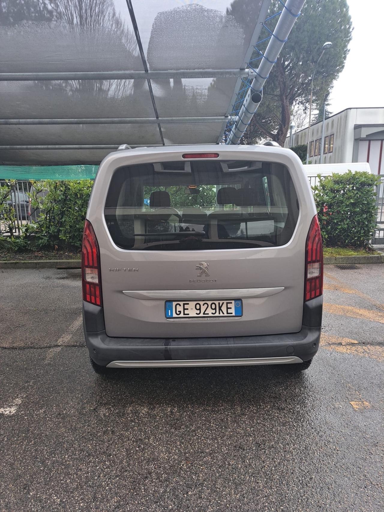 Peugeot Rifter BlueHDi 130 S&S Allure Standard