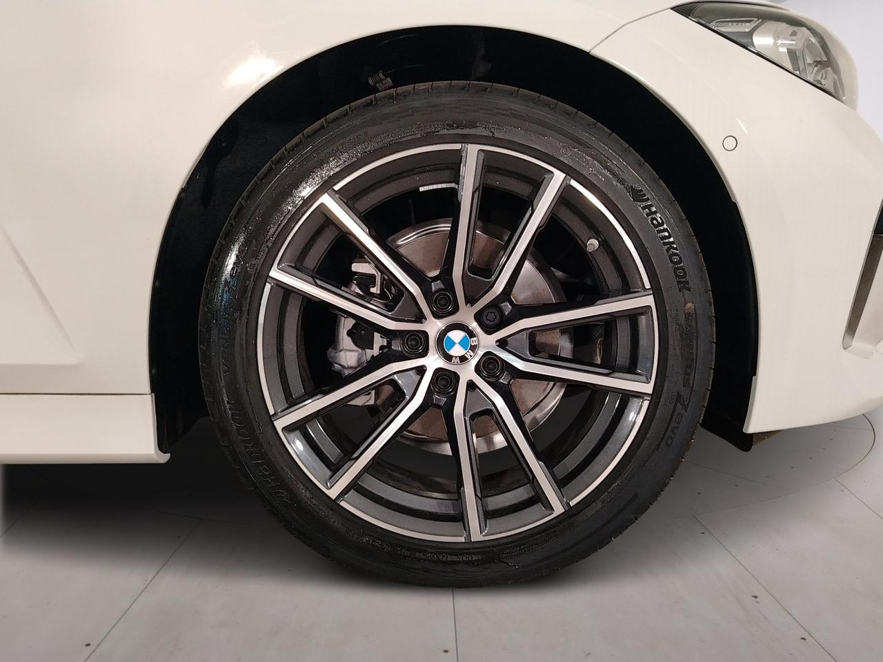BMW Serie 3 318d Touring 48V