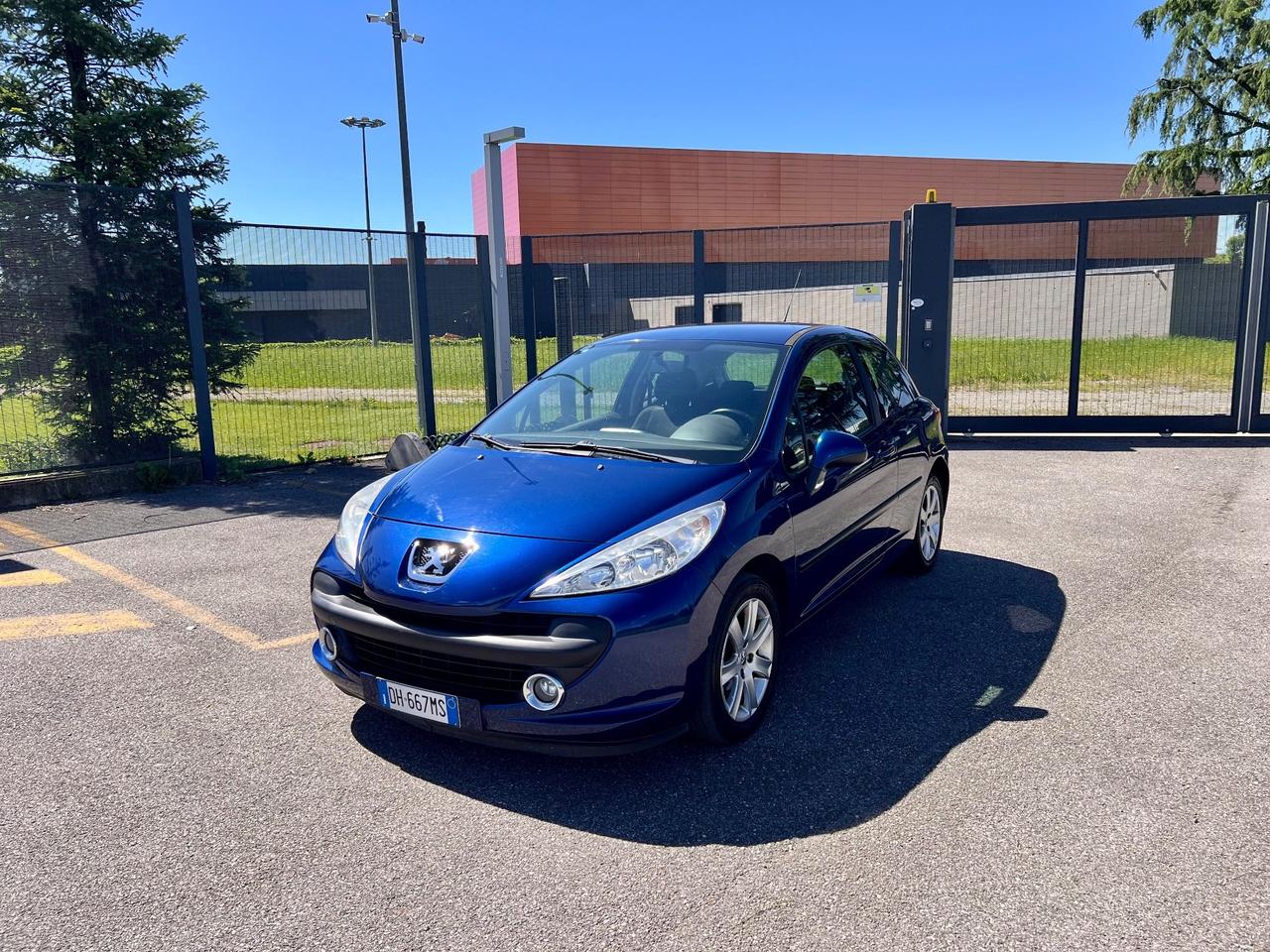 Peugeot 207 1.6 VTi 120CV 3p. XS