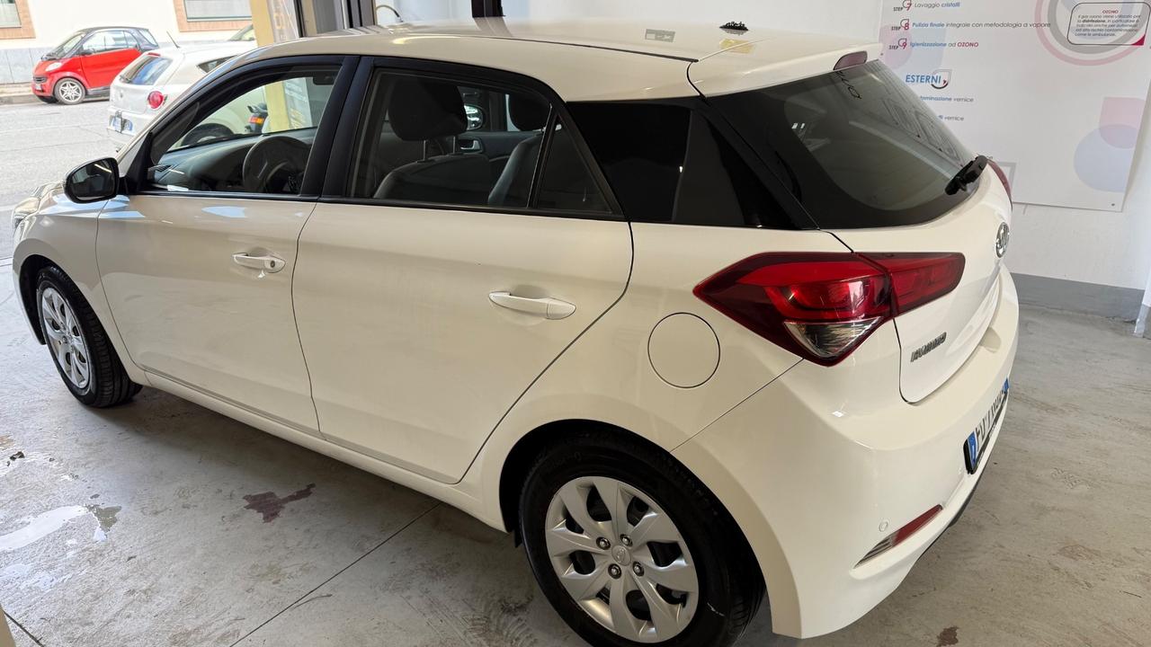 Hyundai i20 1.2 5 porte Econext Classic