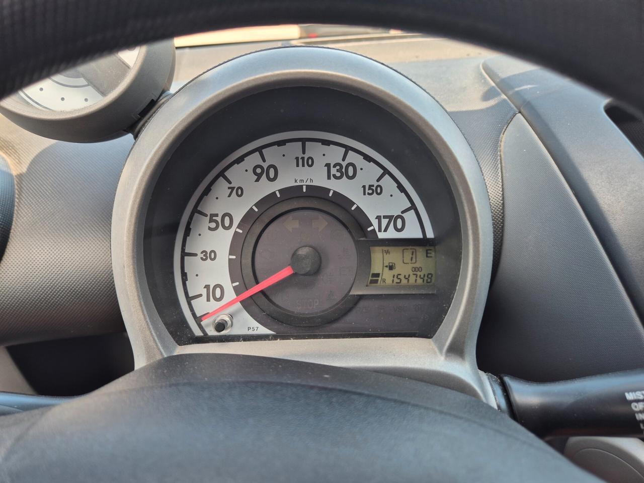 Toyota Aygo 1.0 12V VVT-i 5 porte Sol