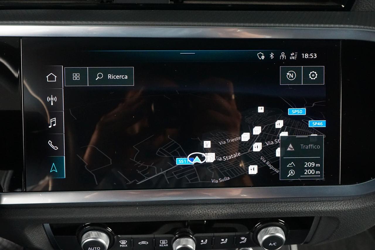 Audi Q3 35 TDI S tronic Business Advanced