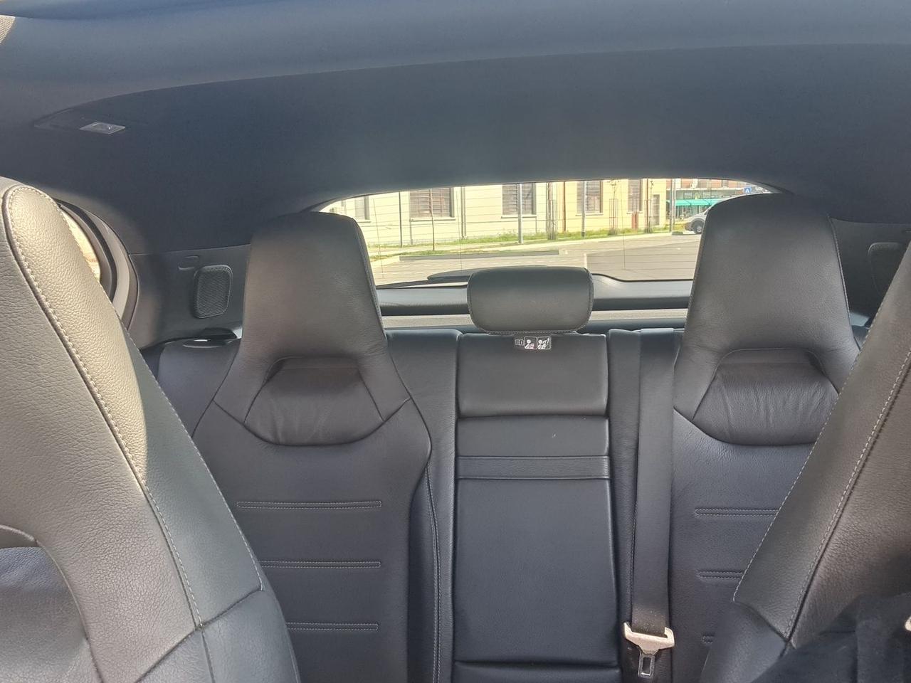 Mercedes-Benz A 180 AMG Line Premium #6483