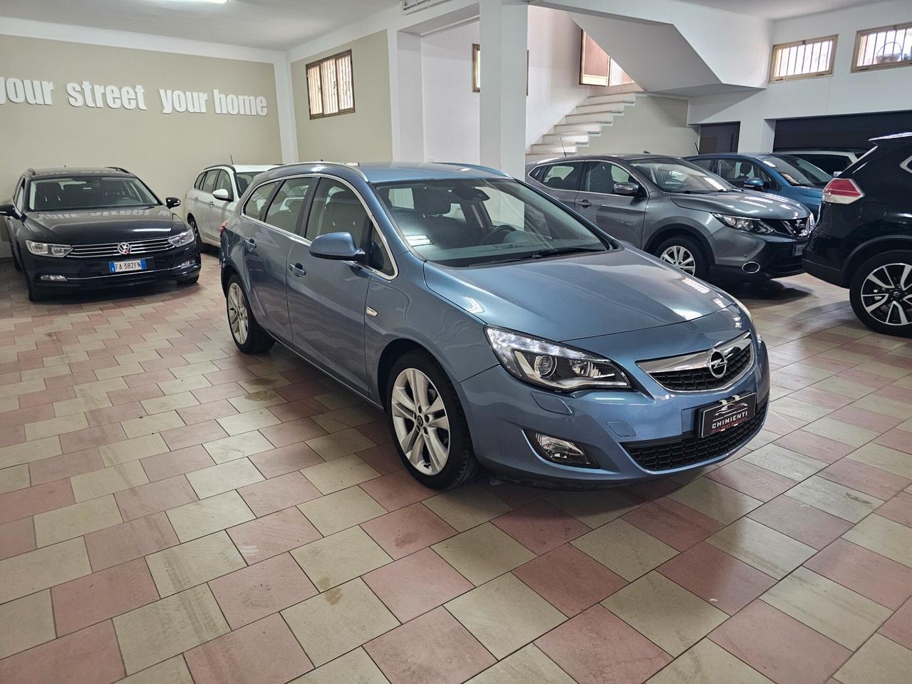 Opel Astra 1.4 Turbo 140CV Sports Tourer GPL Tech Cosmo