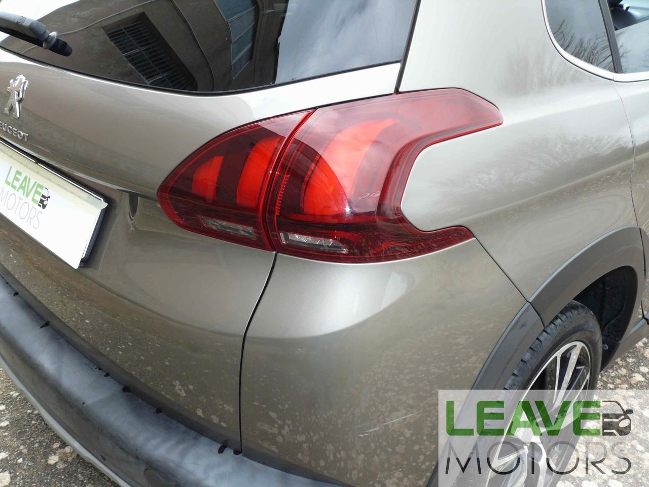 Peugeot 2008 BlueHDi 100 Allure (M1459)