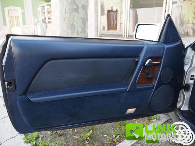 MERCEDES-BENZ SL 300 R129