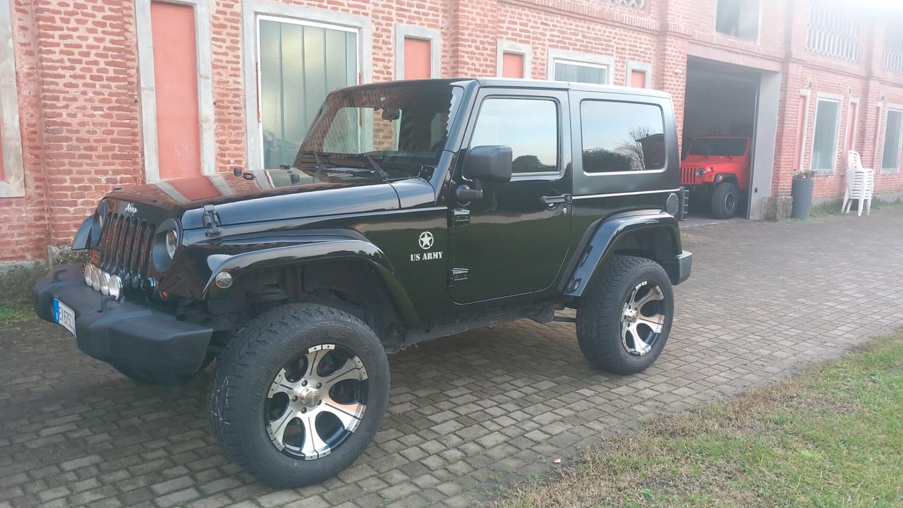 Jeep Wrangler 3.8 Sahara Auto GPL
