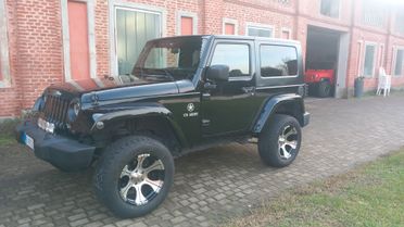 Jeep Wrangler 3.8 Sahara Auto GPL