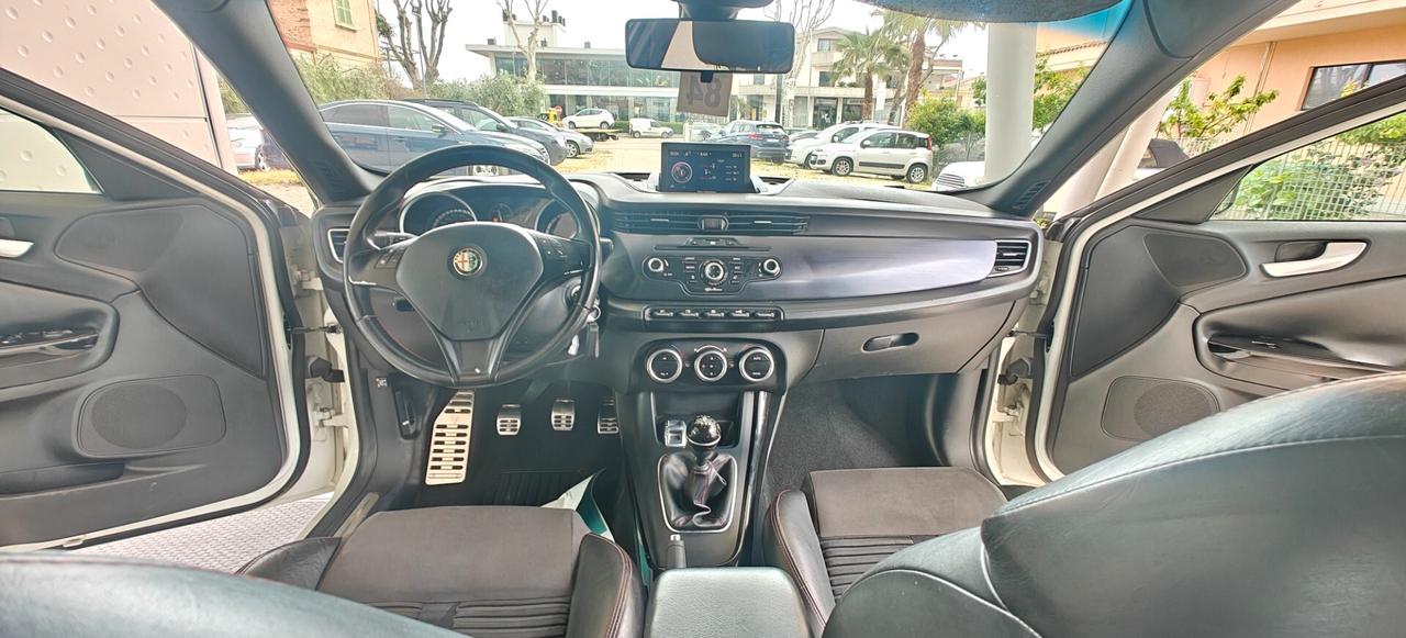 Alfa Romeo Giulietta 1.4 Turbo MultiAir DistinctiveGPL