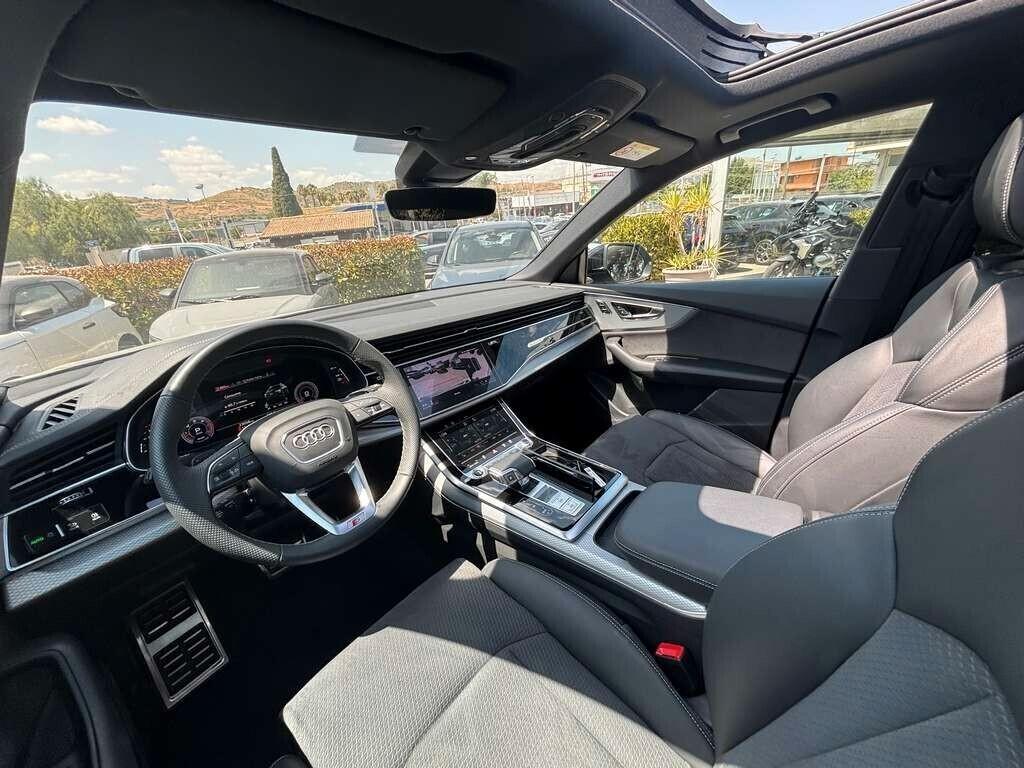 Audi Q8 SUV TDI quattro 210 kW tiptronic S line edition IVA ESPOSTA Tua a solo 769 Euro al mese