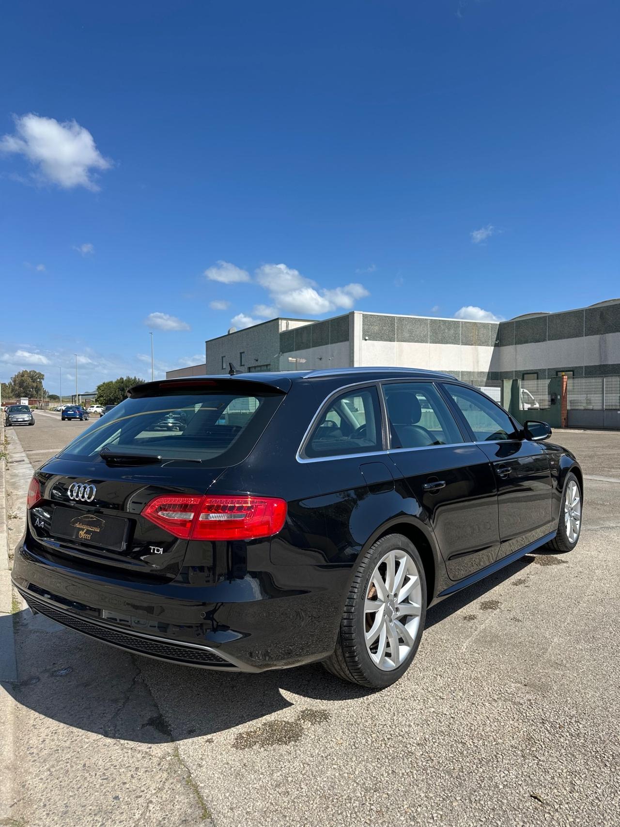 Audi A4 S-line 2.0 150cv