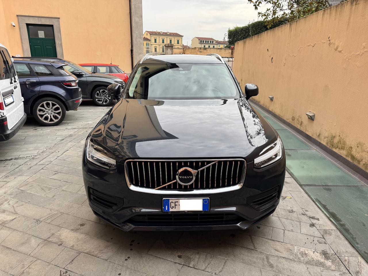 Volvo XC 90 B5 (d) AWD automatico 7 posti Momentum Pro