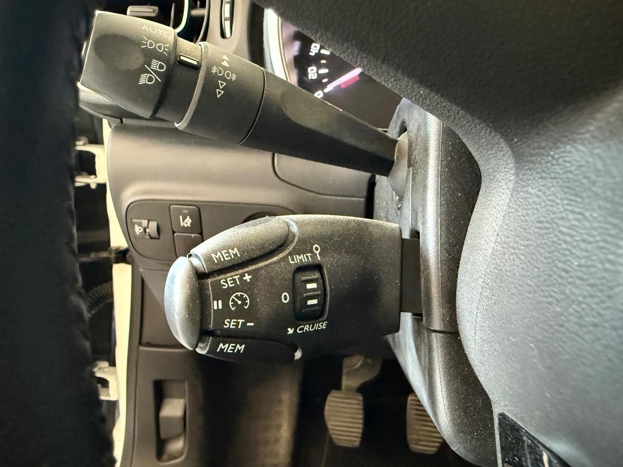OFFERTA A TEMPO!!! Citroen C3 PureTech 82 Shine FULL