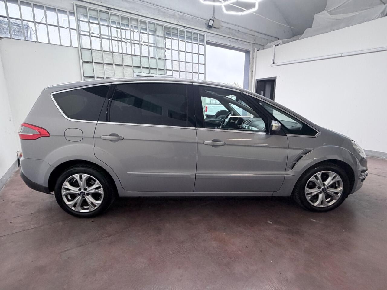 Ford S-Max 2.0 TDCi 163CV Titanium 7 posti