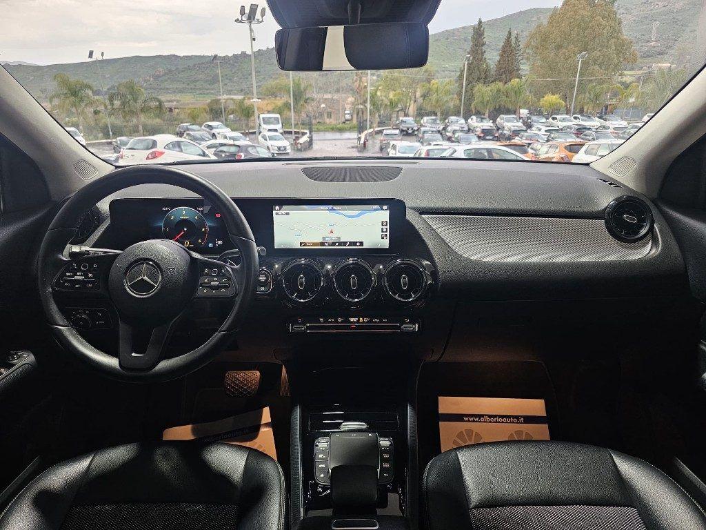 Mercedes-Benz GLA 200 d Automatic Business