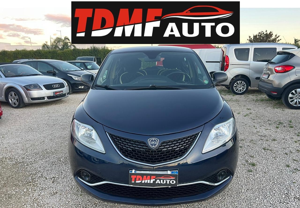 Lancia Ypsilon 1.3 MJT 95 CV 5 porte Platinum