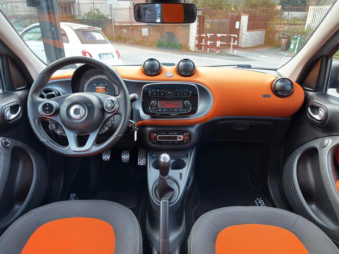 Smart ForFour 1.0 Benzina 2016 – Garanzia Shock