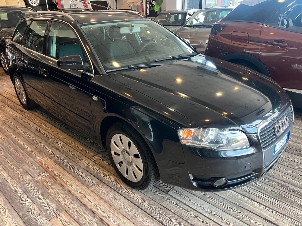 AUDI A4 1.9 TDI 115CV