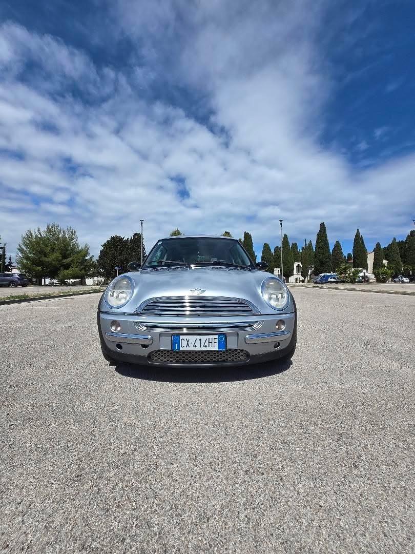 Mini 1.4 TETTO APRIBILE OCCASIONE 1.399€