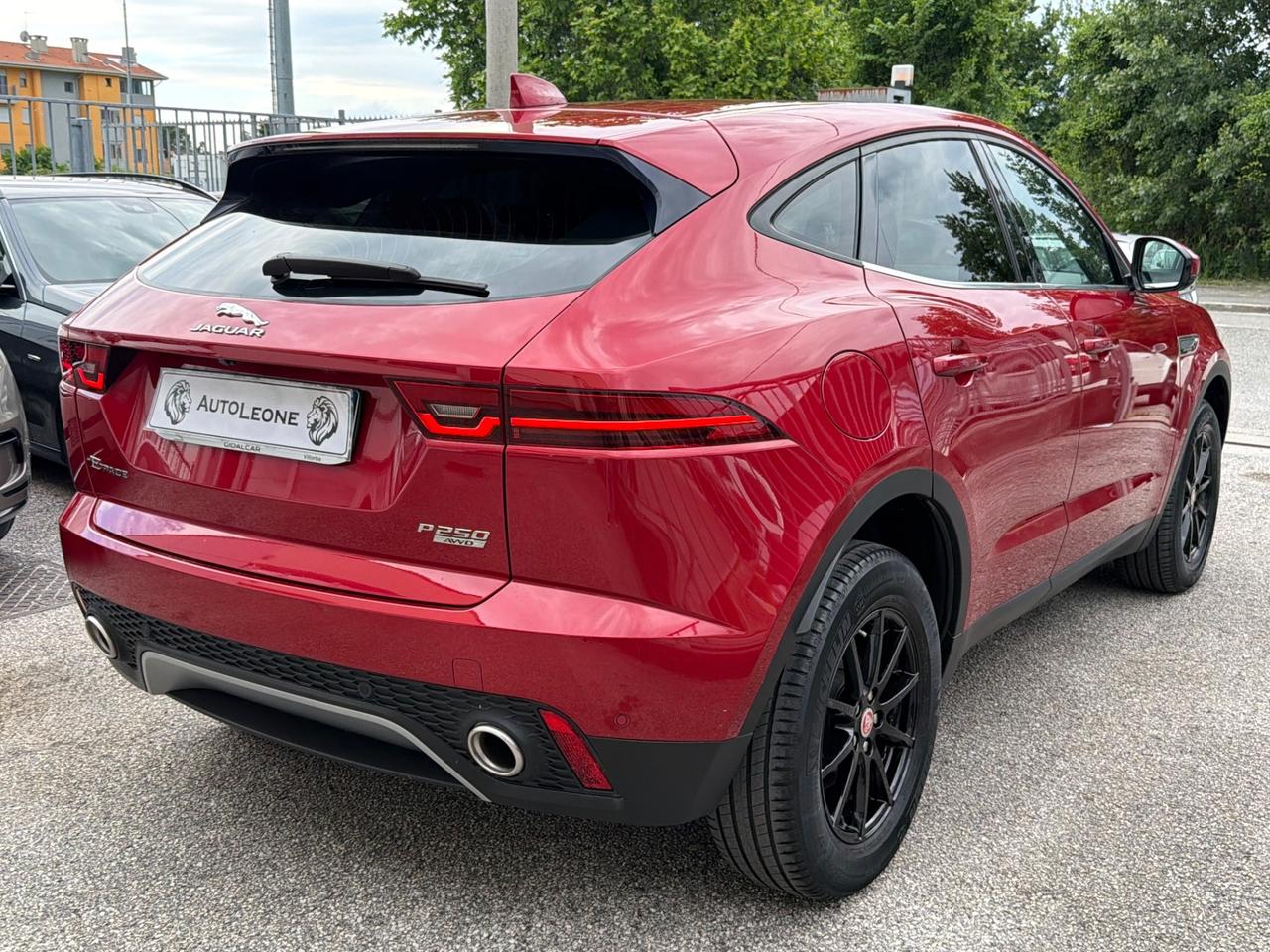Jaguar E-Pace 2.0 249 CV AWD aut. R-Dynamic HSE