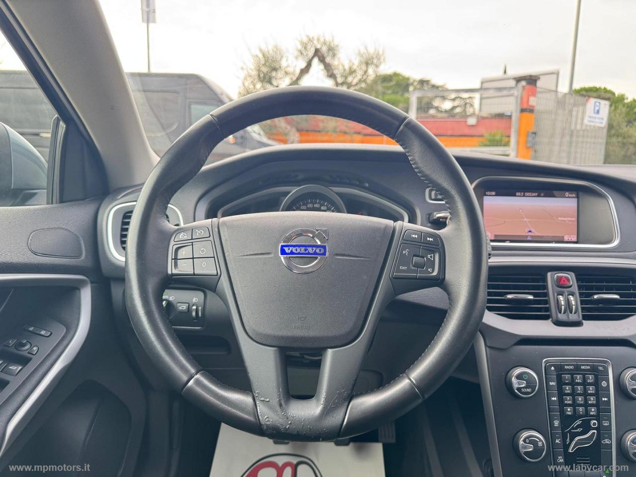 VOLVO V40 D2 BUSINESS 2.0 120CV