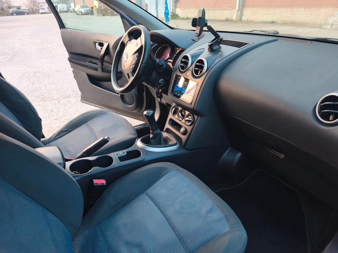 Nissan Qashqai 2013----1.6 Benzina GPL