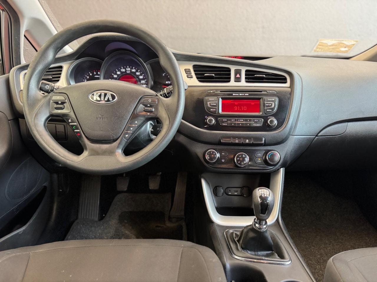 Kia Ceed cee'd 1.4 CRDi 5 porte Cool