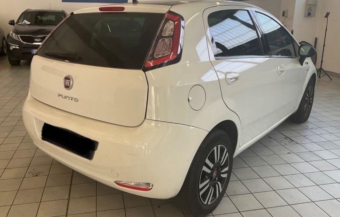 Fiat Punto 1.2 8V 5 porte Young-in arrivo-