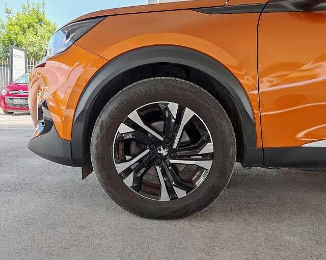 Peugeot 2008 PureTech 130 S&S Allure Pack
