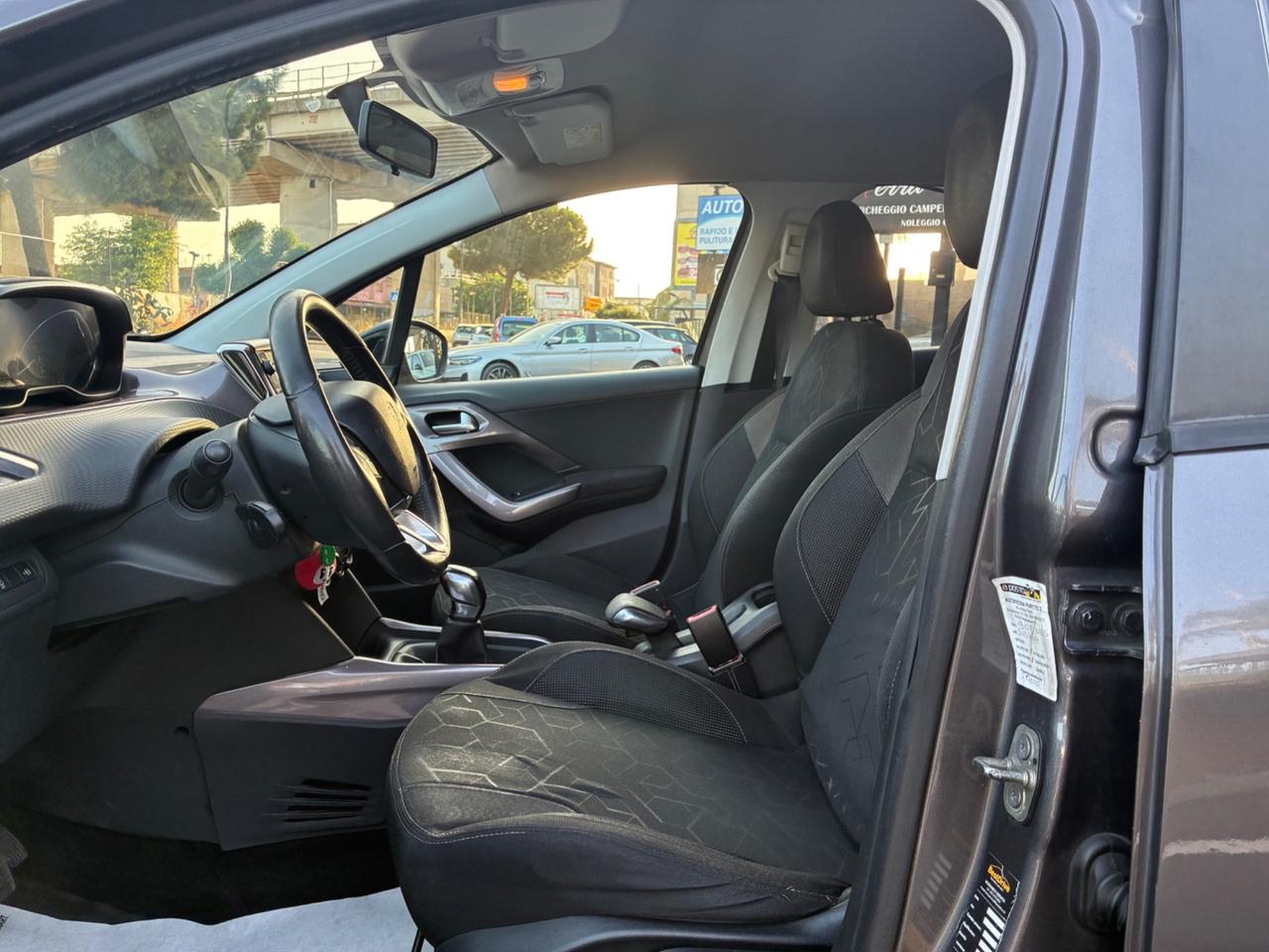 Peugeot 2008 1.6 HDI - 2015