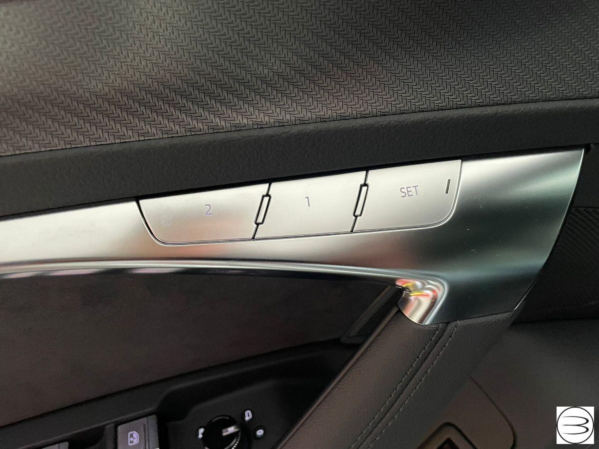 AUDI - RS6 AVANT 4.0TFSI DYNAMIC PLUS 600cv