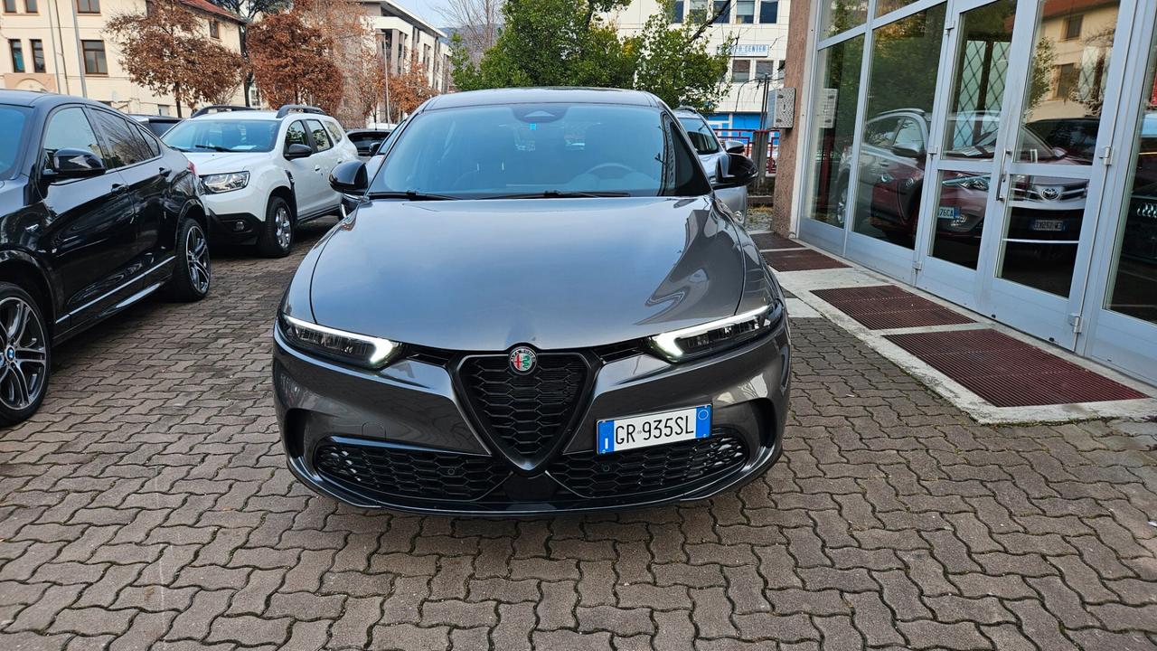 Alfa Romeo Tonale 1.5 hybrid 130cv tct7 CRUISE ADATT-NAVY-DAB-18"
