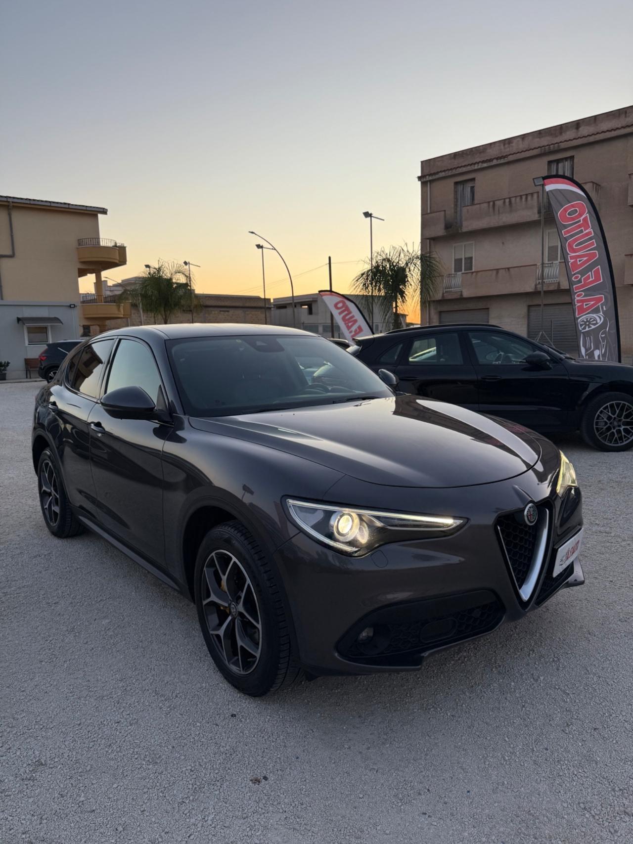 Alfa Romeo Stelvio 2.2 Turbodiesel 210 CV AT8 Q4 Executive