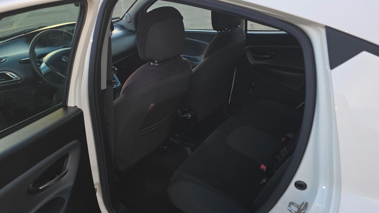 Lancia Ypsilon 1.3 MJT 16V 95 CV 5 porte S&S Platinum