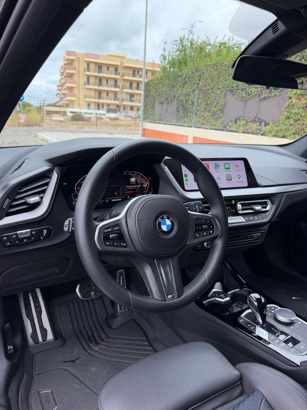 Bmw 116 116d 5p. Msport
