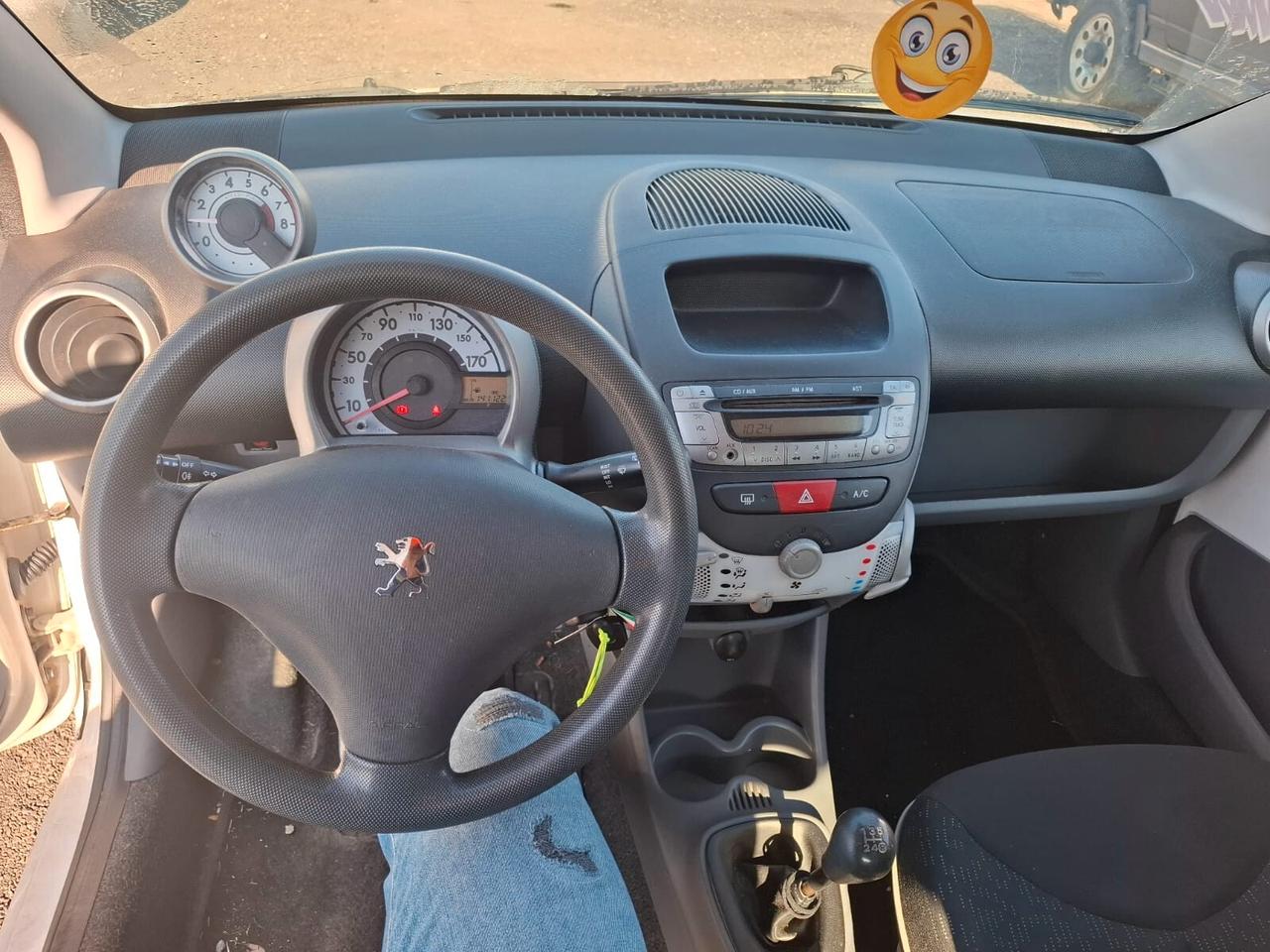 Peugeot 107 1.0 benzina - Neopatentati