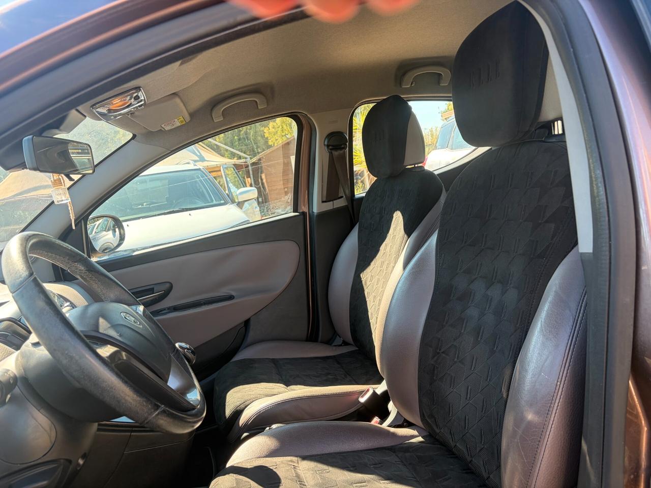 LANCIA YPSILON ELLE 1.3 MJT ANNO 2015 166.000 KM