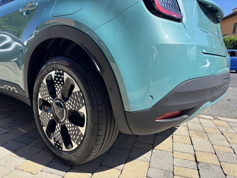 Fiat 600 1.2 hybrid La Prima 110cv auto LED-NAVI-18"