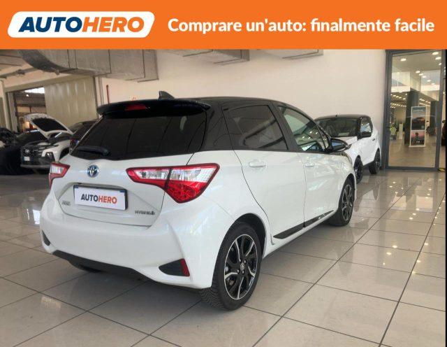 TOYOTA Yaris 1.5 Hybrid 5 porte Trend "White Edition"
