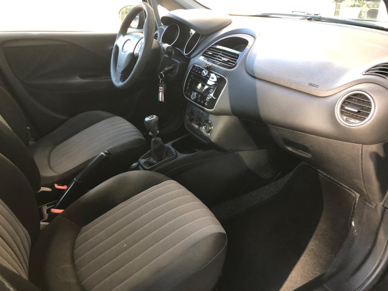 Fiat Punto 1.4 8V 5 porte Natural Power Street