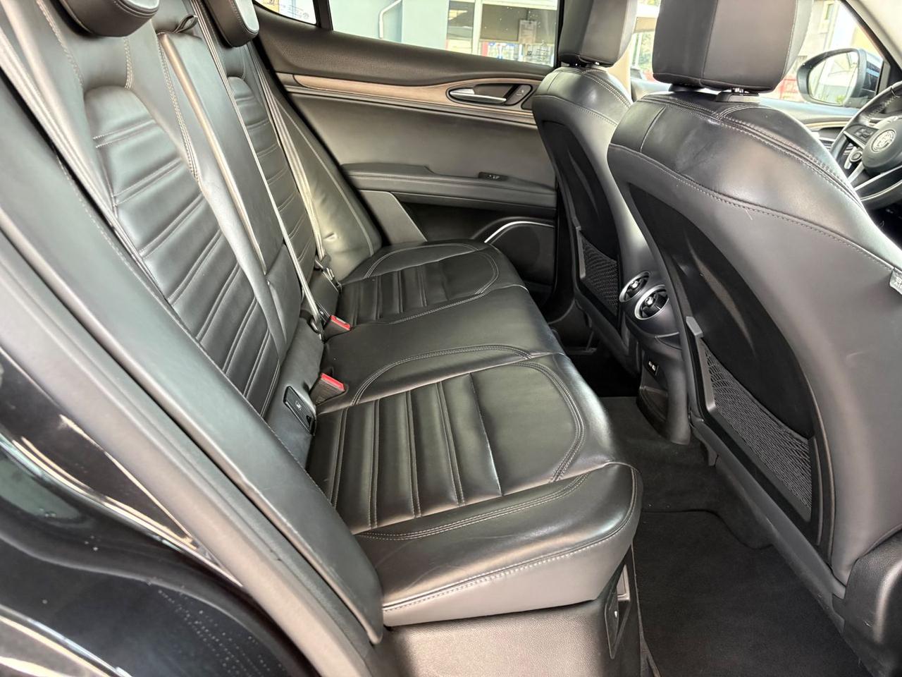 Alfa Romeo Stelvio First Edition 2.0 280 CV #9829