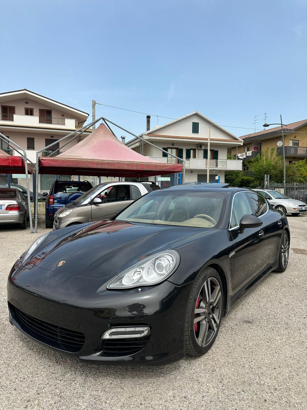 Porsche Panamera 4.8 Turbo