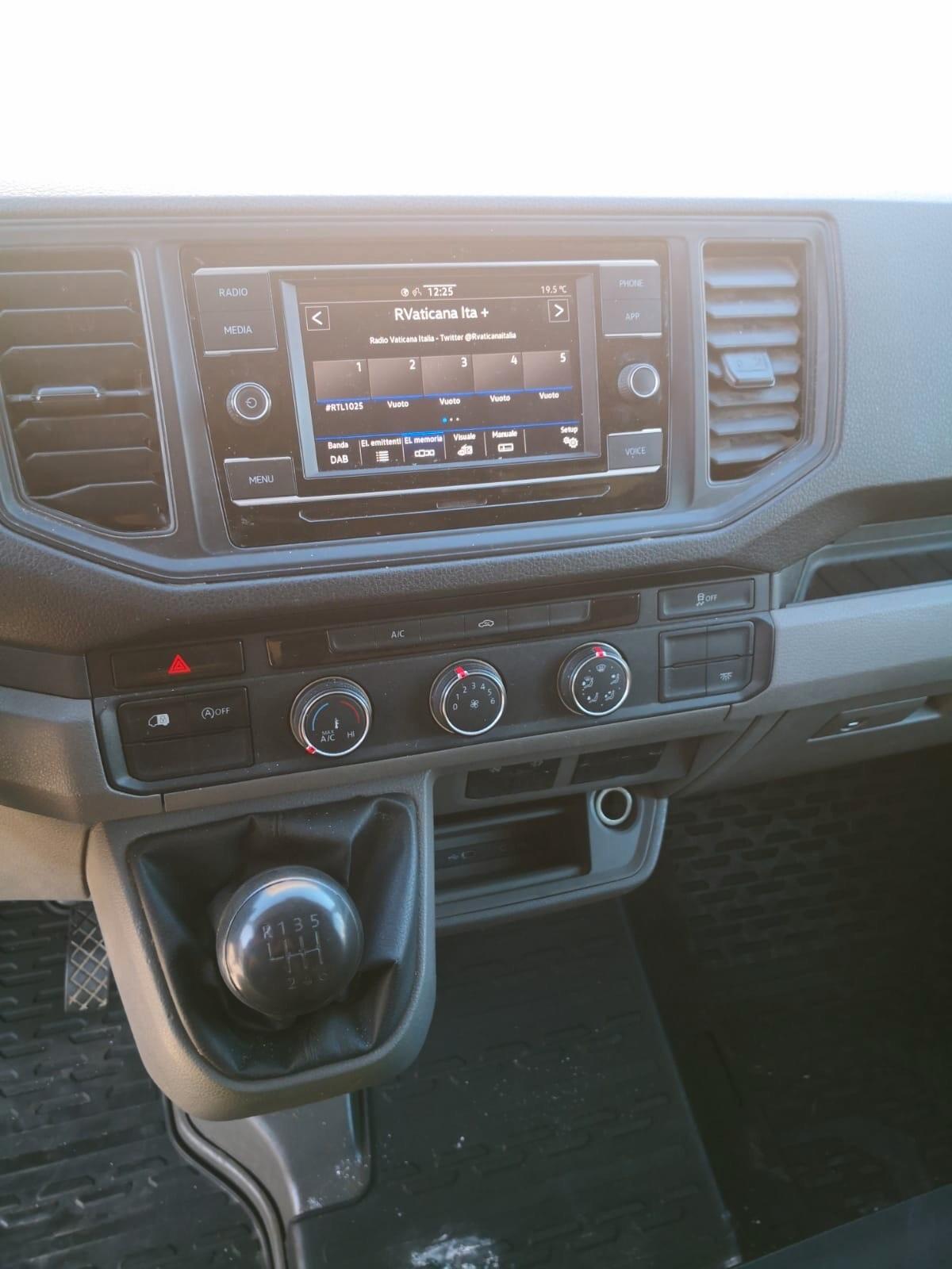 Volkswagen Crafter 30 2.0 TDI 140CV 3posti ***14.500 € + IVA***