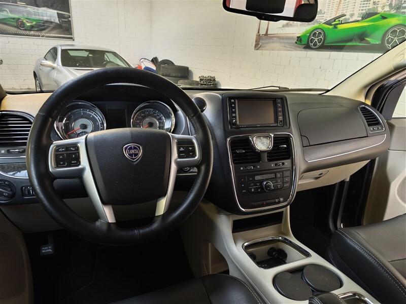 Lancia Voyager 2.8 JTDM 163cv Gold - IVA ESPOSTA